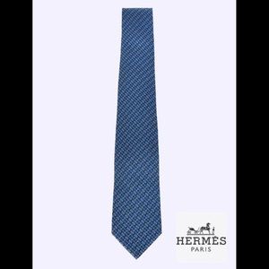 AUTHENTIC *New In Box* HERMES 100% Silk Tie in Chain D'Ancre Motif Monogram Logo